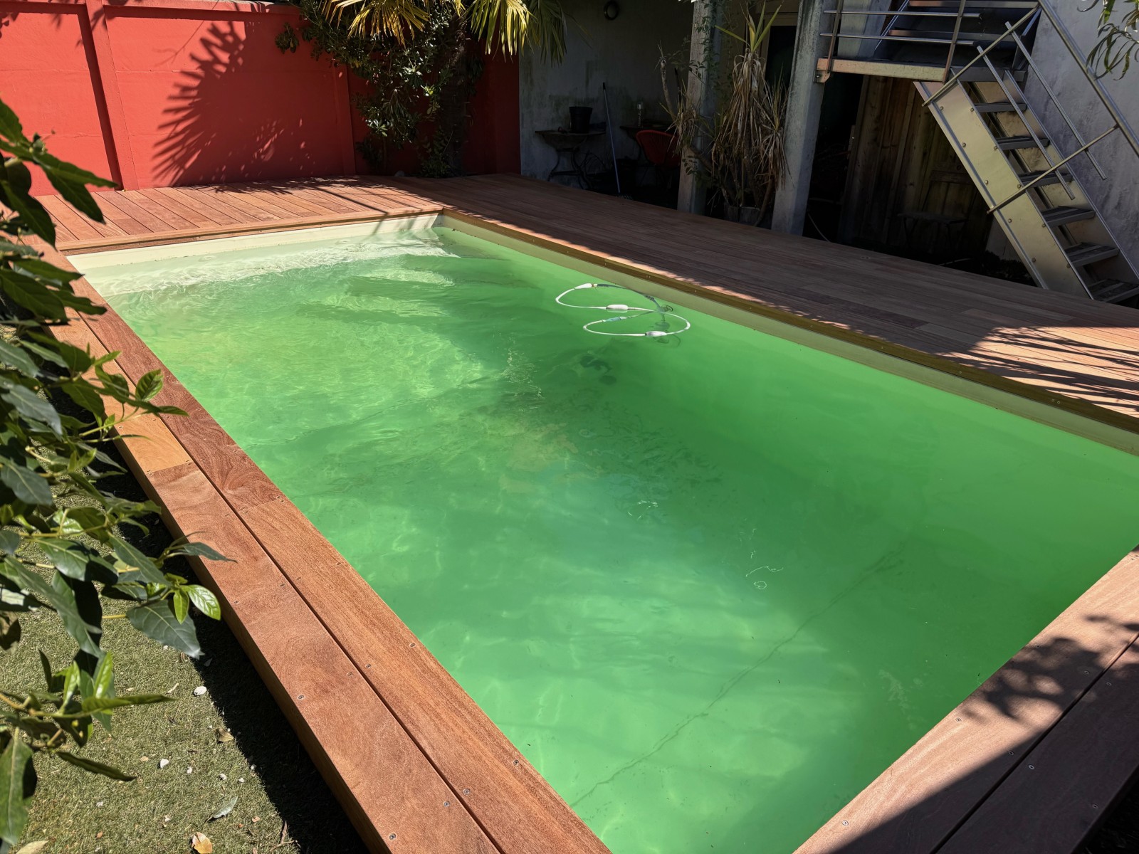 Terrasse en Cumaru terminée : une réalisation élégante et durable à Bordeaux