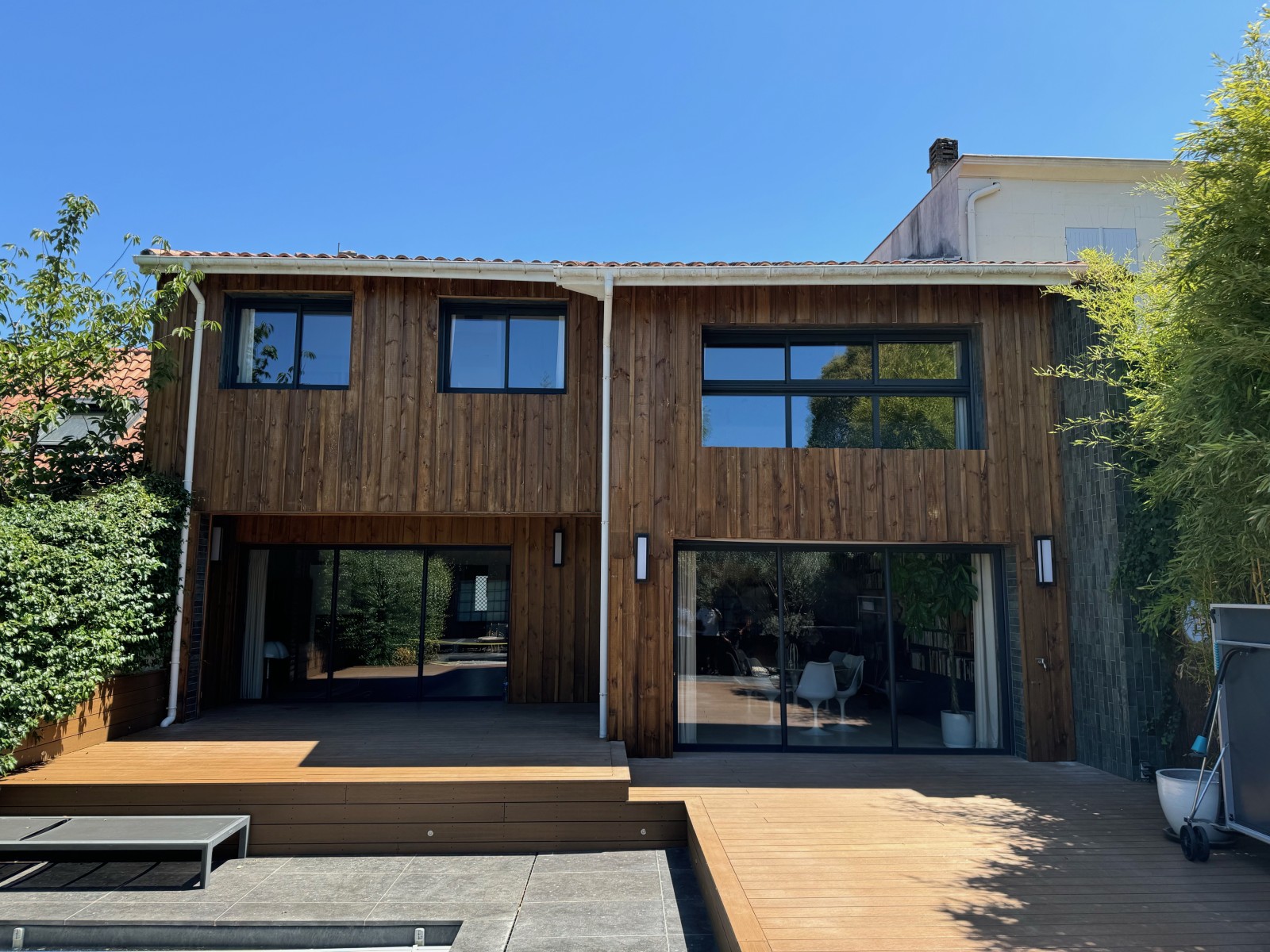 Réalisation de bardage bois style arcachonnais en Gironde